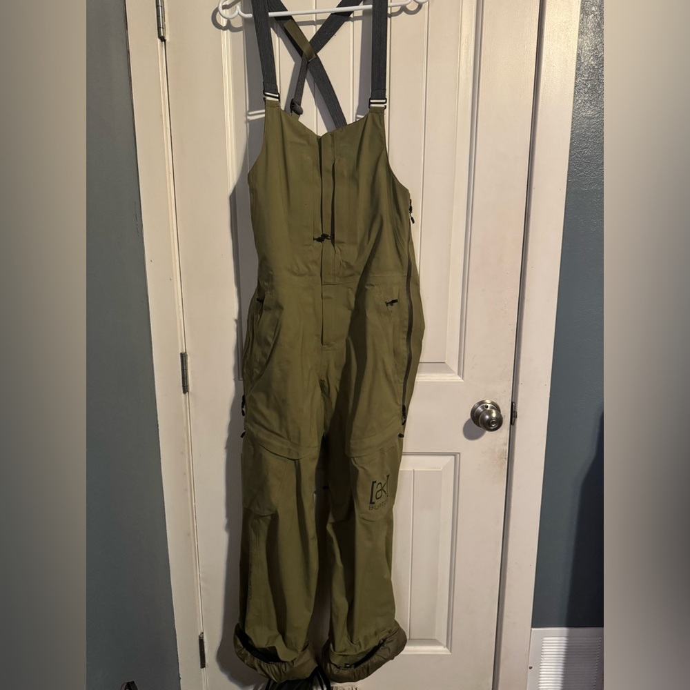 Women’s Burton AK bibs